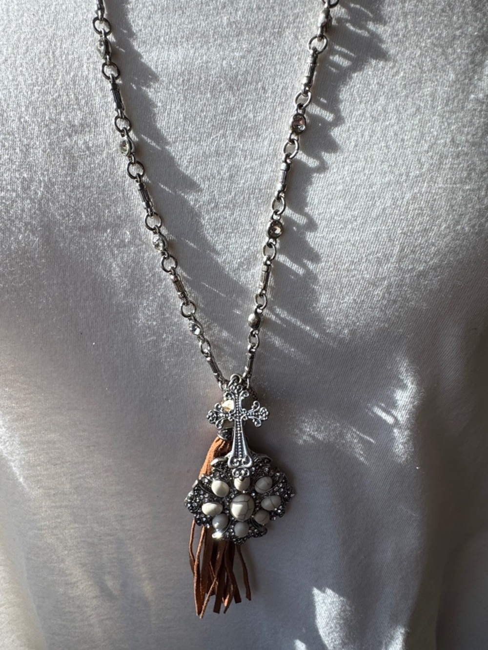 Silver-Tone Cross Pendant Necklace with Cream Stone Floral Accent